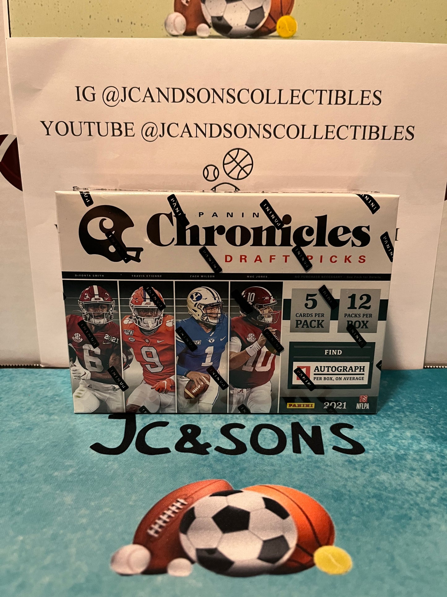 2021 Panini NFL Football Chronicles Draft Picks Mega Box With 1 Autograph