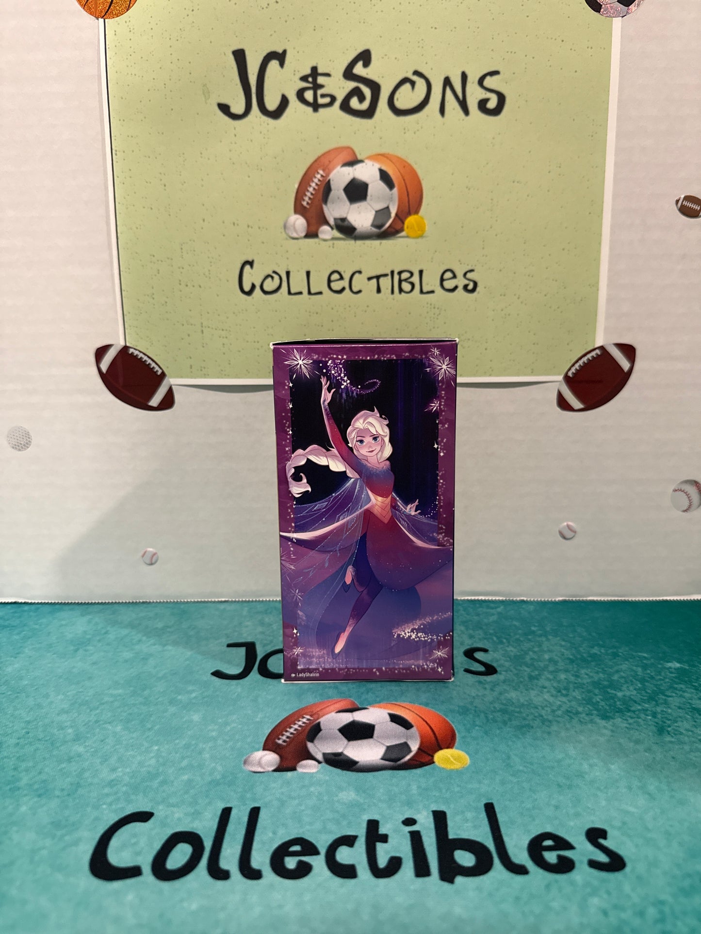 Disney Lorcana Elsa Gift Box
