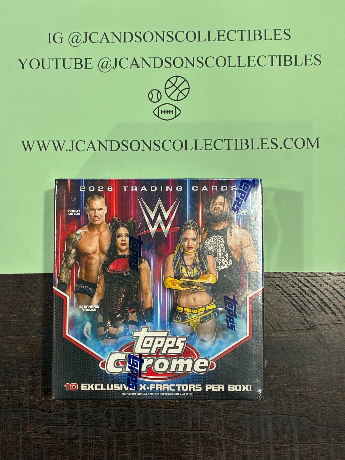 2026 TOPPS CHROME WWE Wrestling MEGA BOX (48 Cards) Brand New X-Fractor