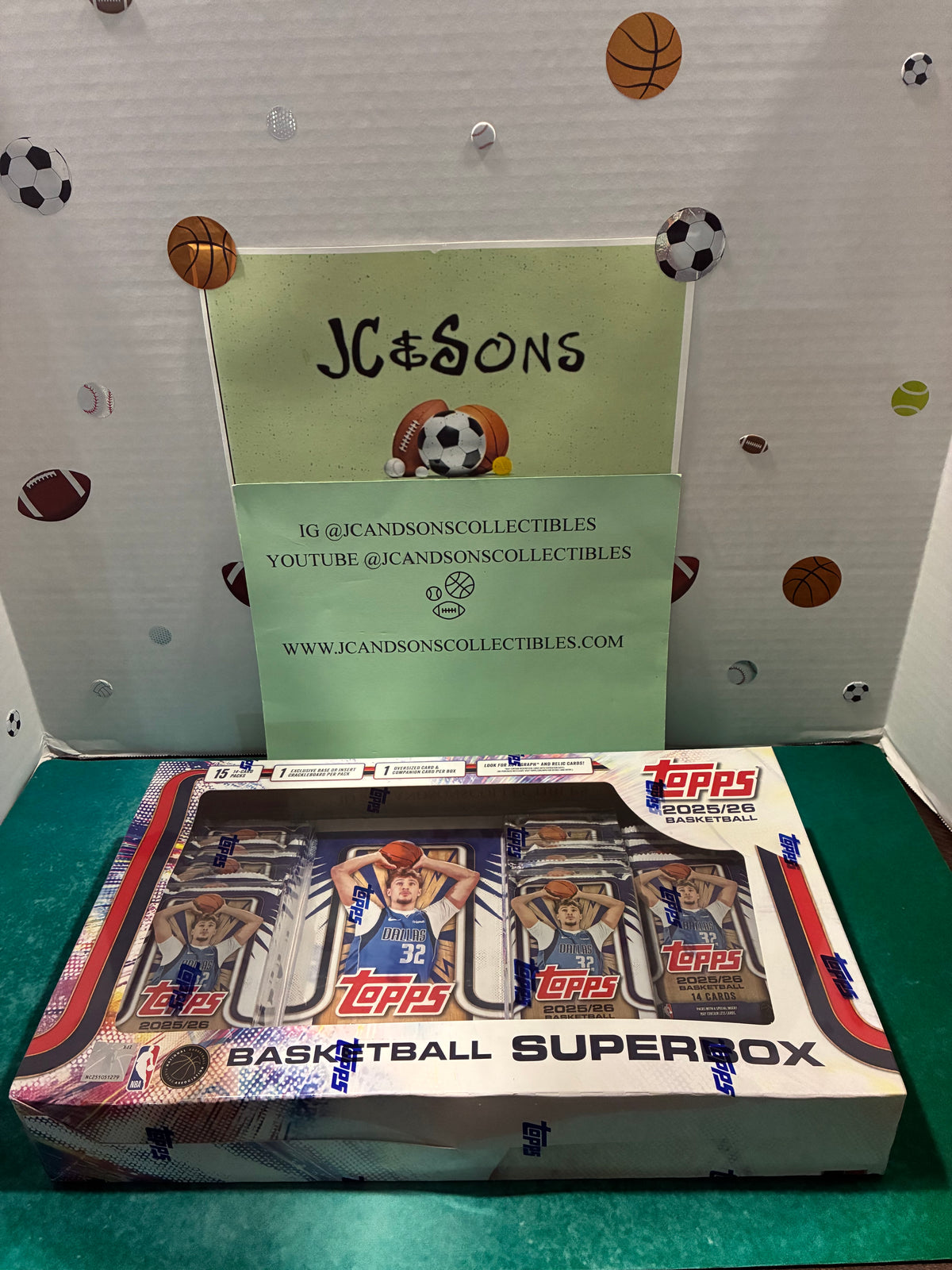 2025-26 Topps NBA Basketball Flagship Collection Trading Card Box