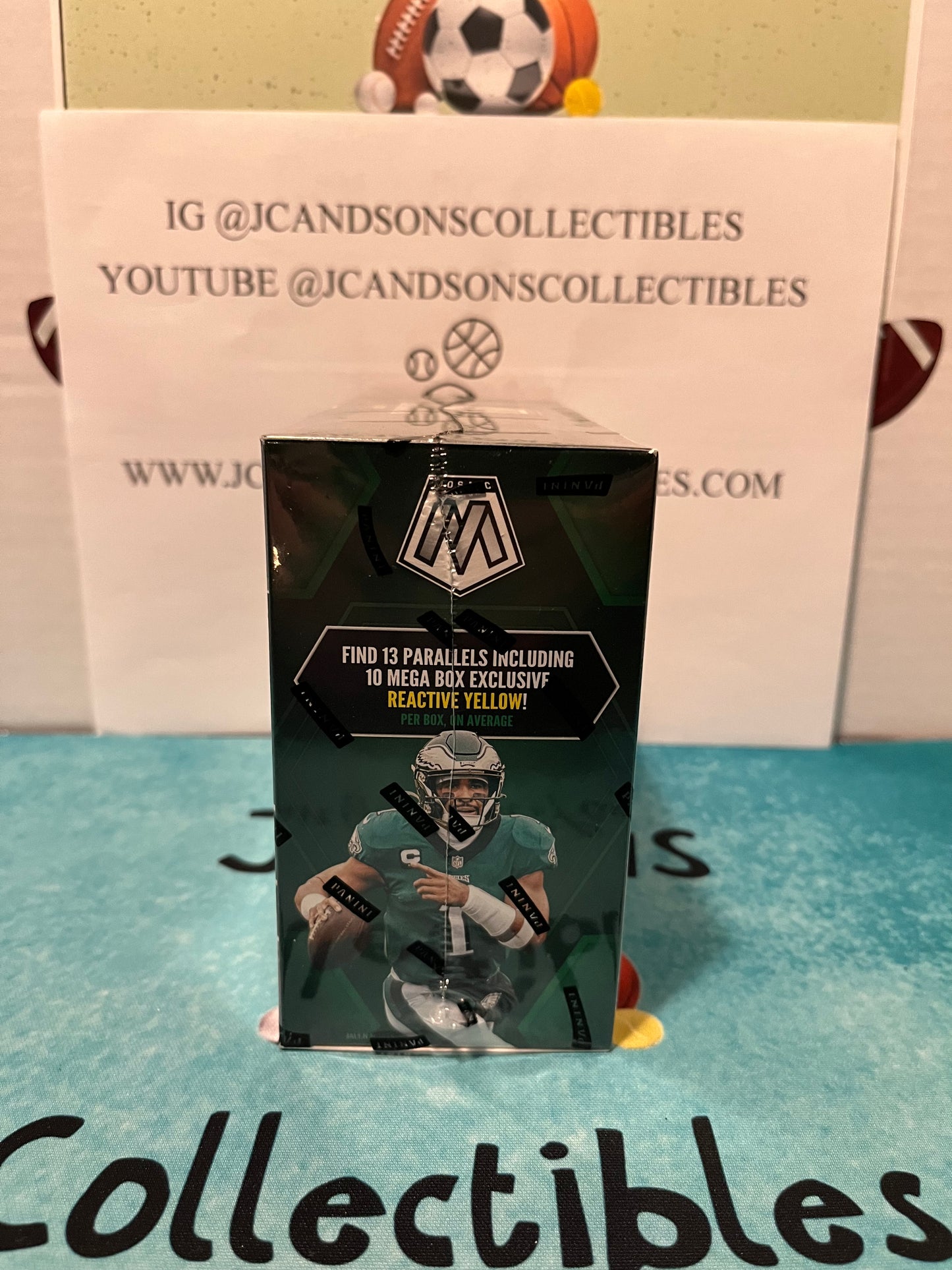 2023 Panini NFL Mosaic Mega Box