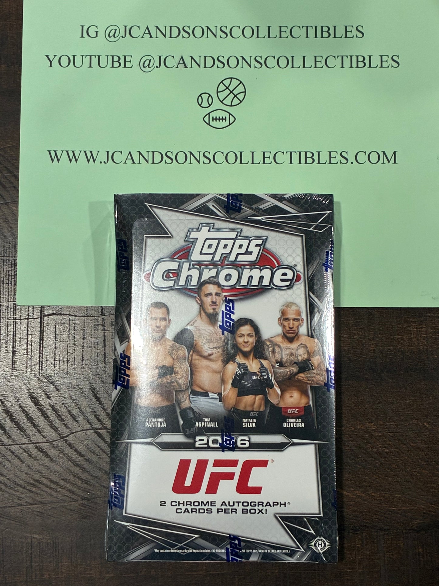 2026 Topps Chrome UFC Sapphire Edition Hobby Box