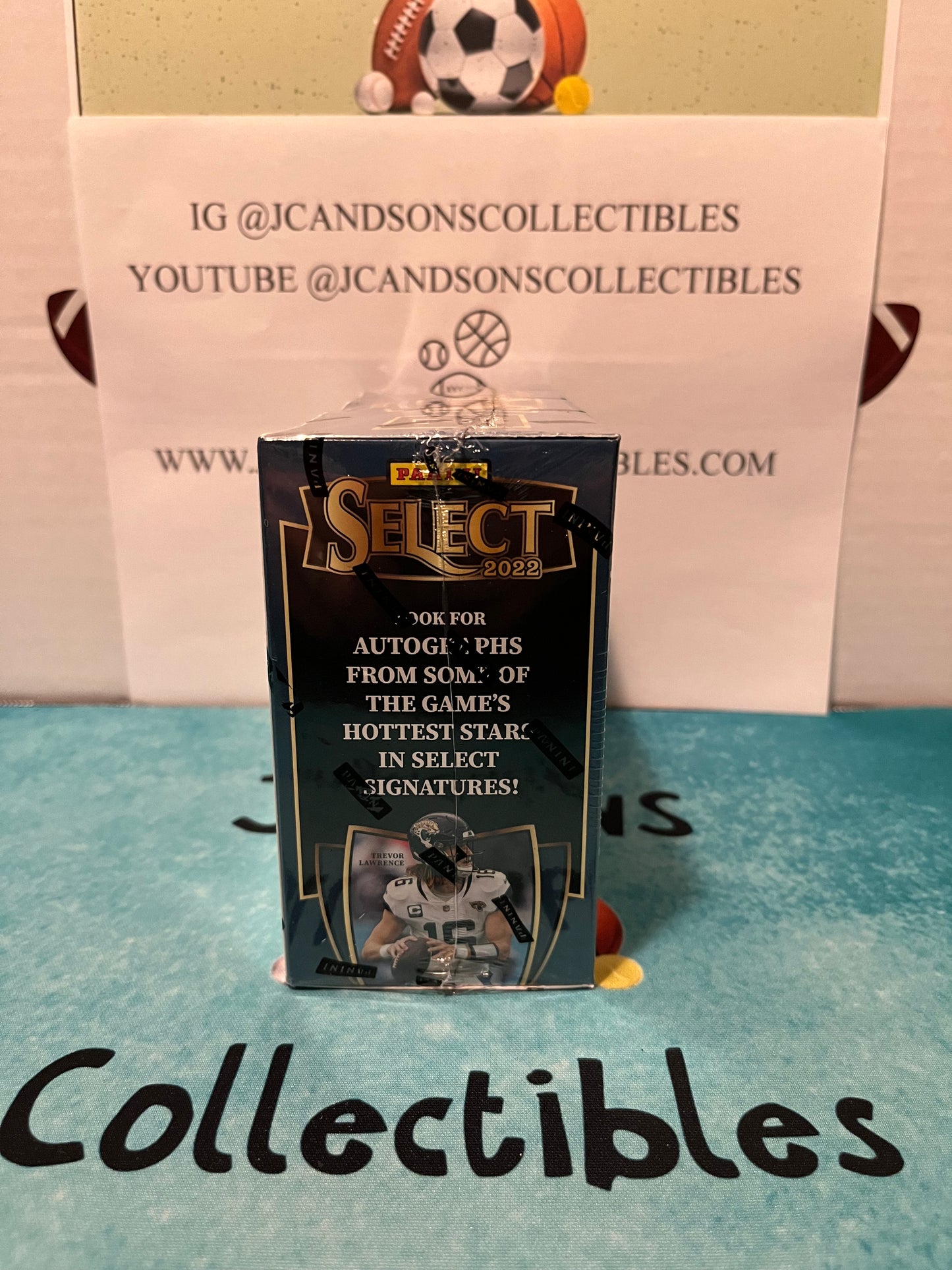 2022 Panini Select NFL Football Mega Box