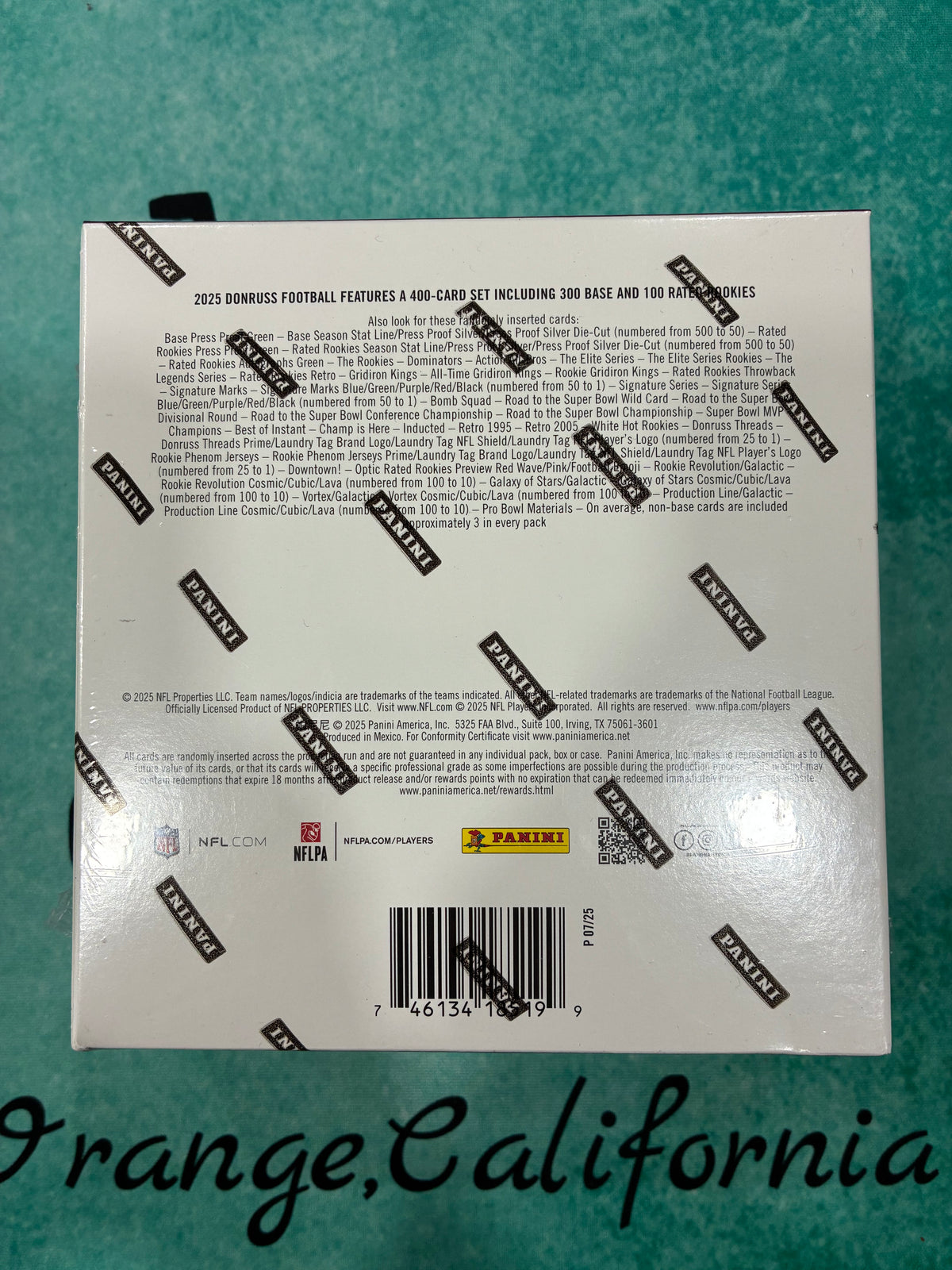 2025 Panini NFL Football Mega Box