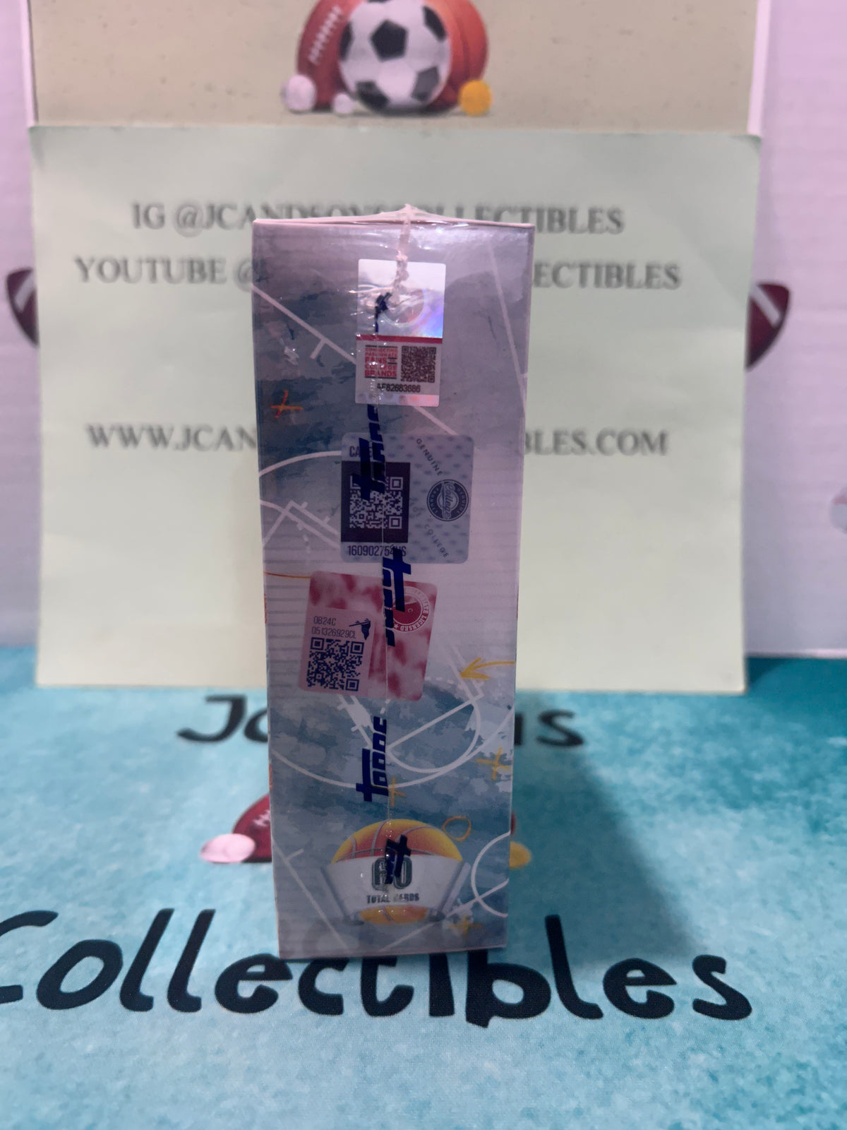 2024-2025 Bowman University Chrome Basketball MEGA BOX (60 Cards) Brand New Sealed