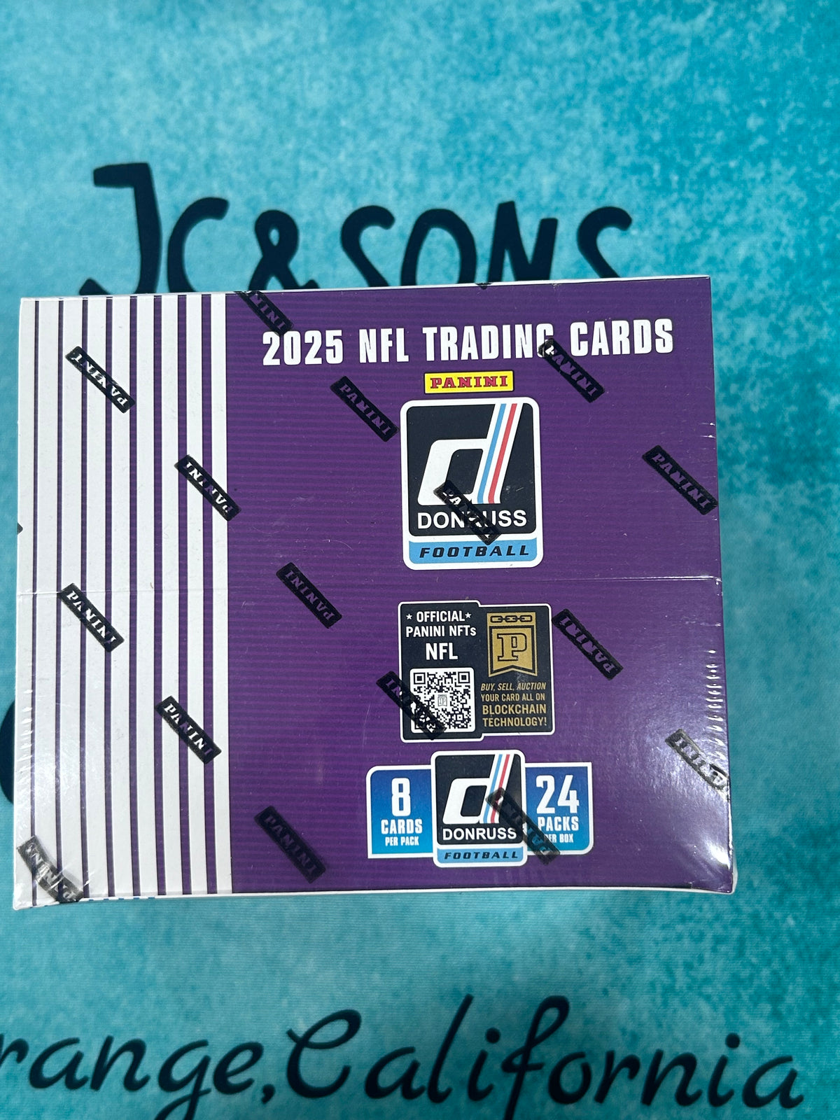 2024 Panini Prizm NFL Football Factory Sealed Retail Box 96 Cards Total
