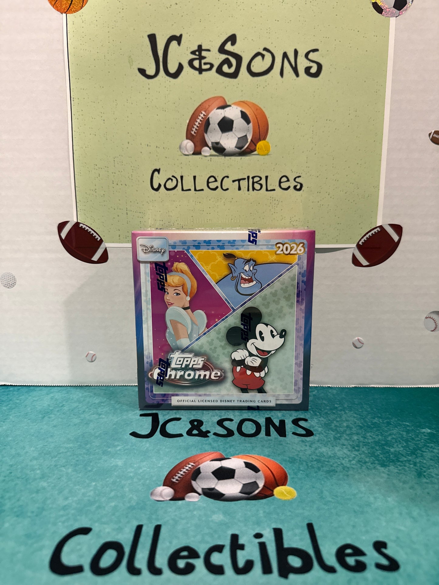 Topps Chrome 2026 Disney Mega Box