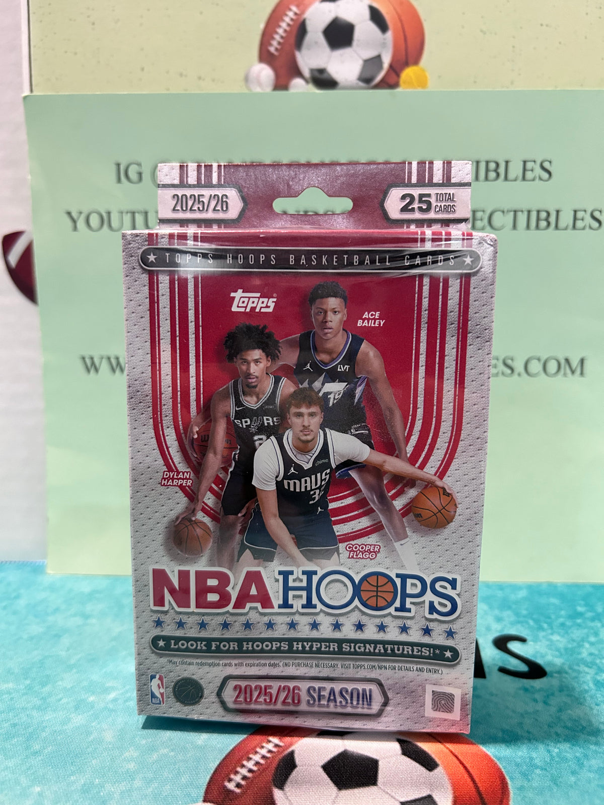 Topps NBA Hoops 2025-2026 Basketball Hanger Box 25 Cards Orange Parallels