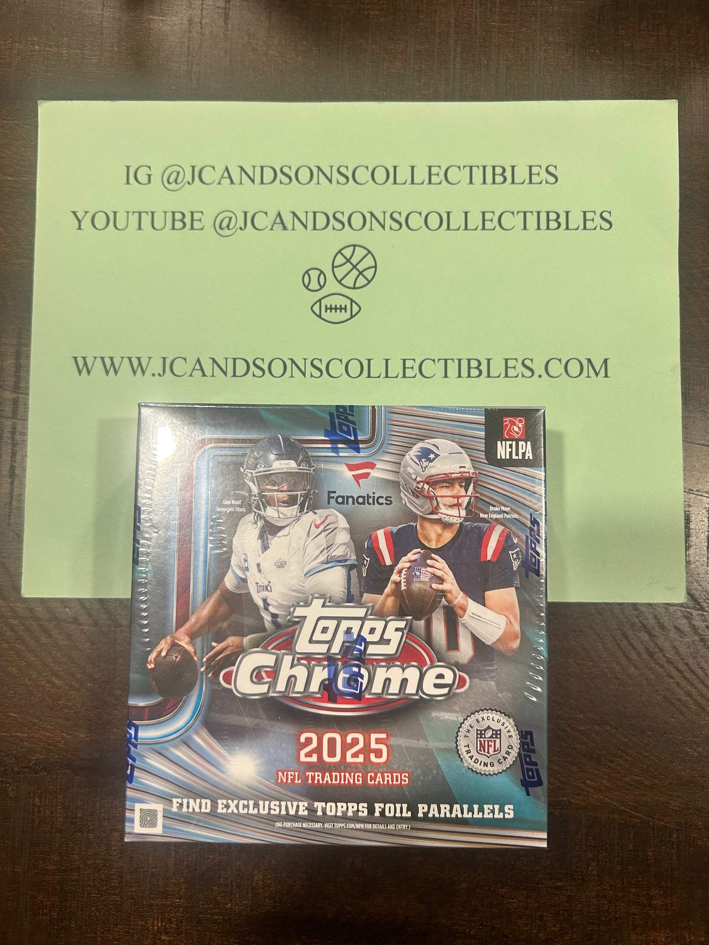 2025 Topps Chrome NFL Football Sealed FANATICS EXCLUSIVE Mega Box